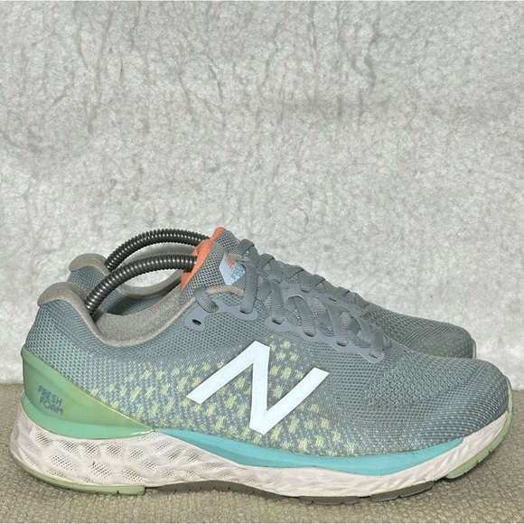 New Balance Shoes - New Balance Womens Grey Fresh Foam 880v10 Running Athletic Sneakers Shoes SZ 7.5